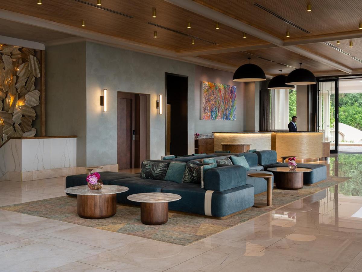 Four Seasons Hotel The Westcliff