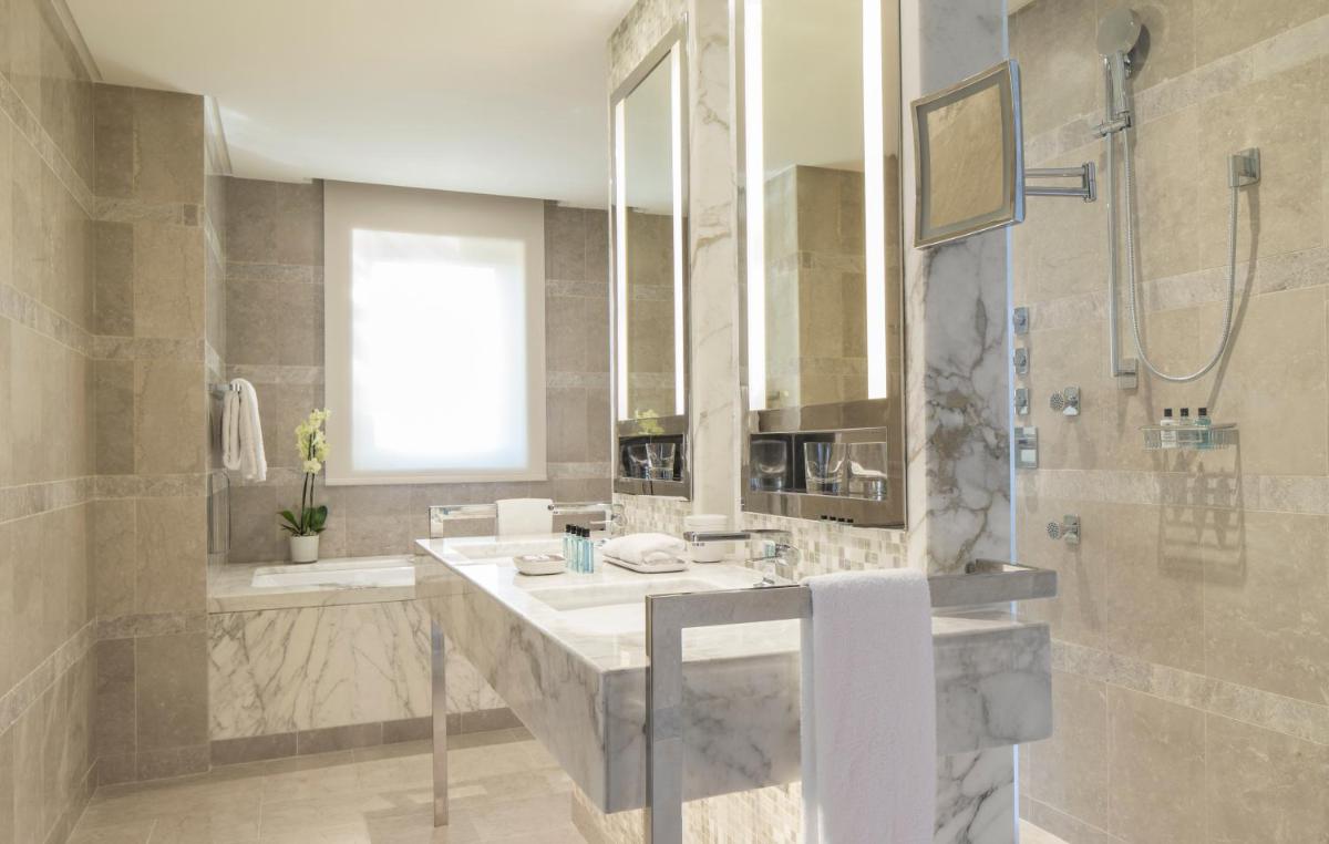 Four Seasons Hotel Tunis