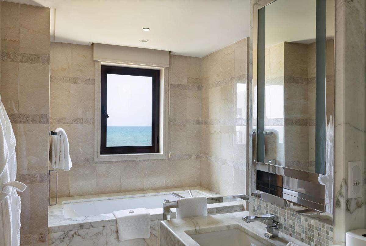 Four Seasons Hotel Tunis