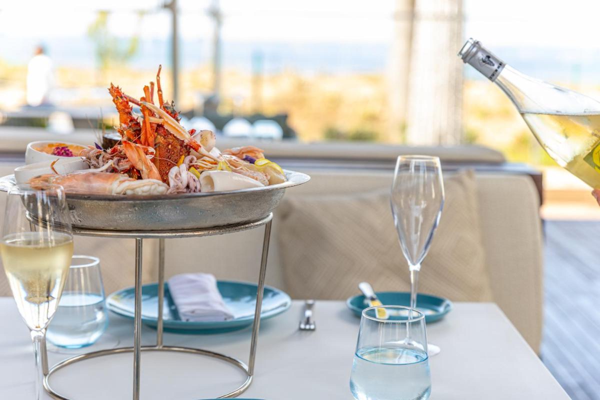 Four Seasons Hotel Tunis