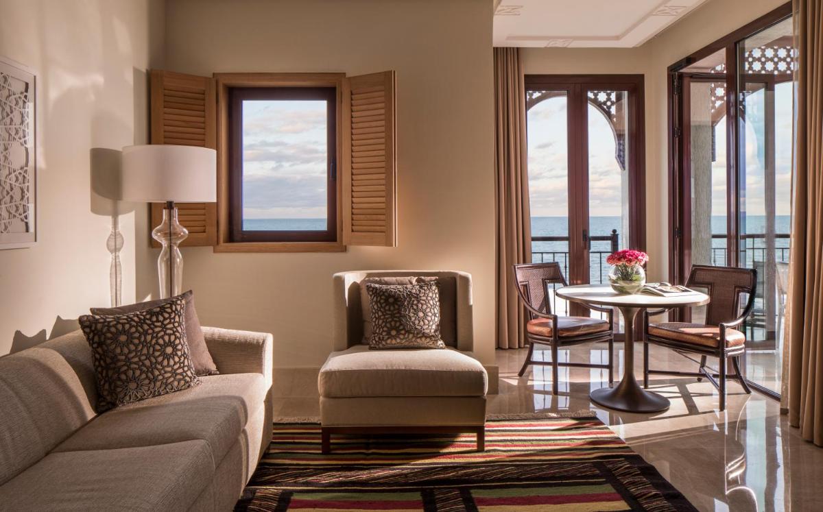 Four Seasons Hotel Tunis