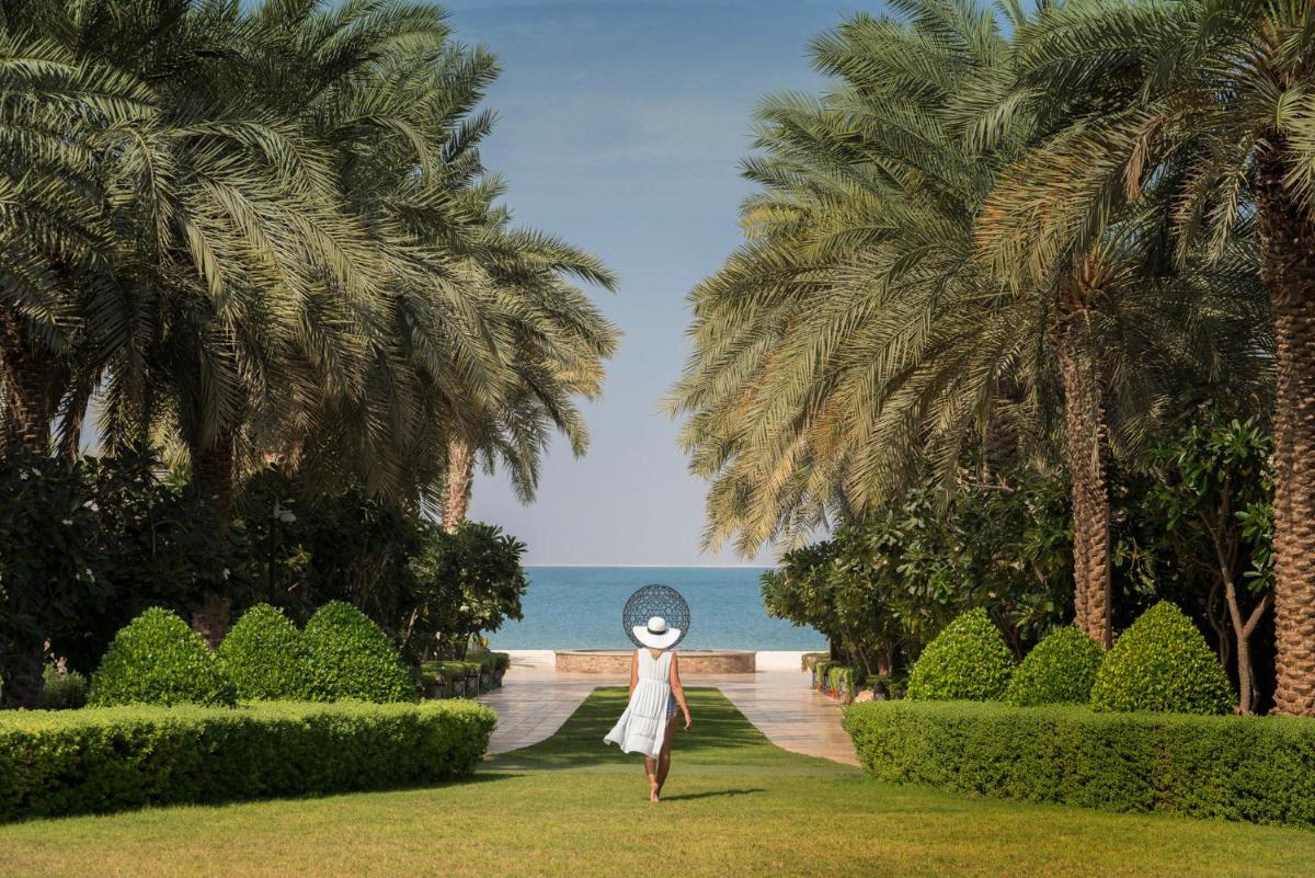 Four Seasons Resort Dubai at Jumeirah Beach