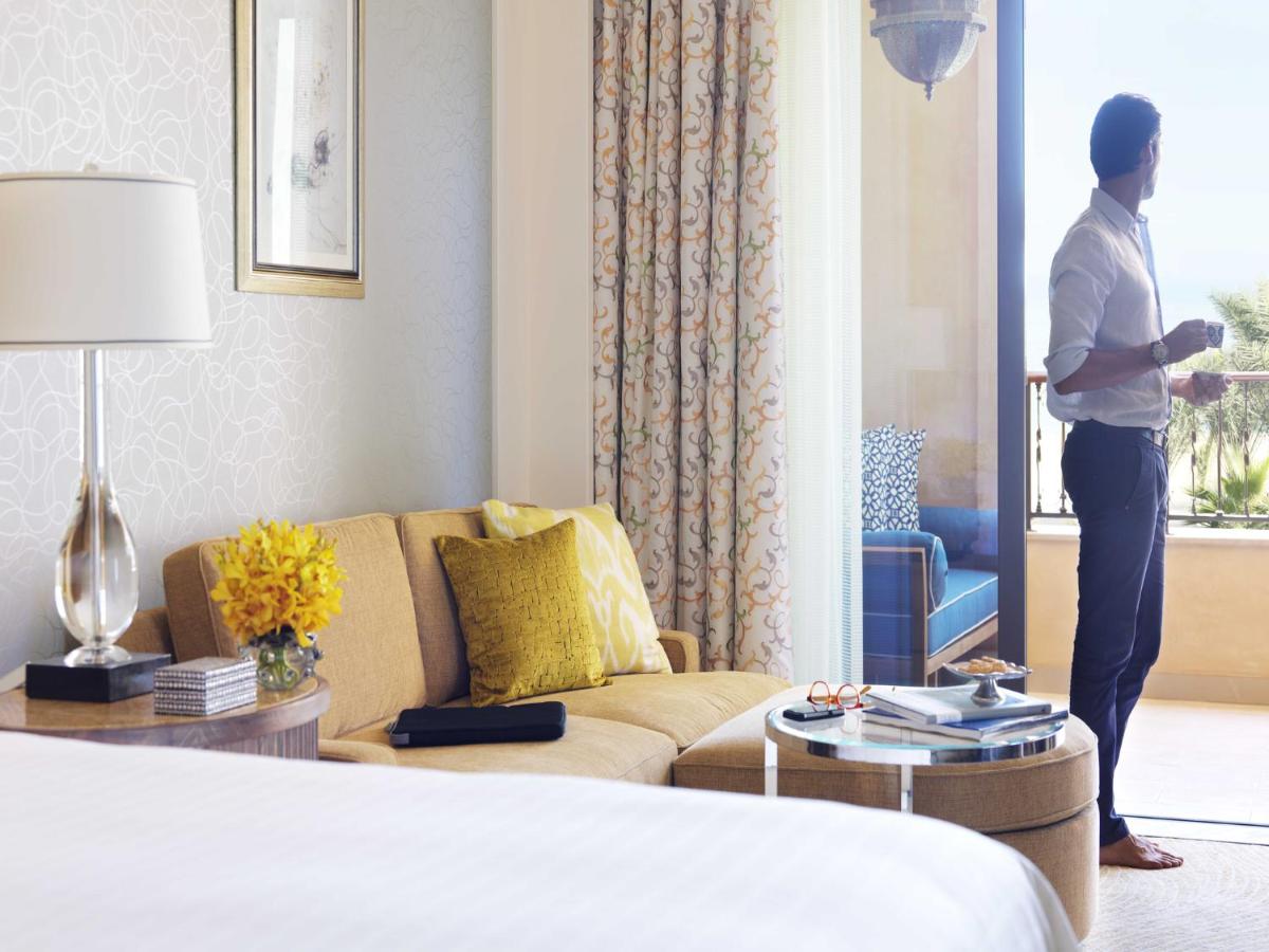 Four Seasons Resort Dubai at Jumeirah Beach