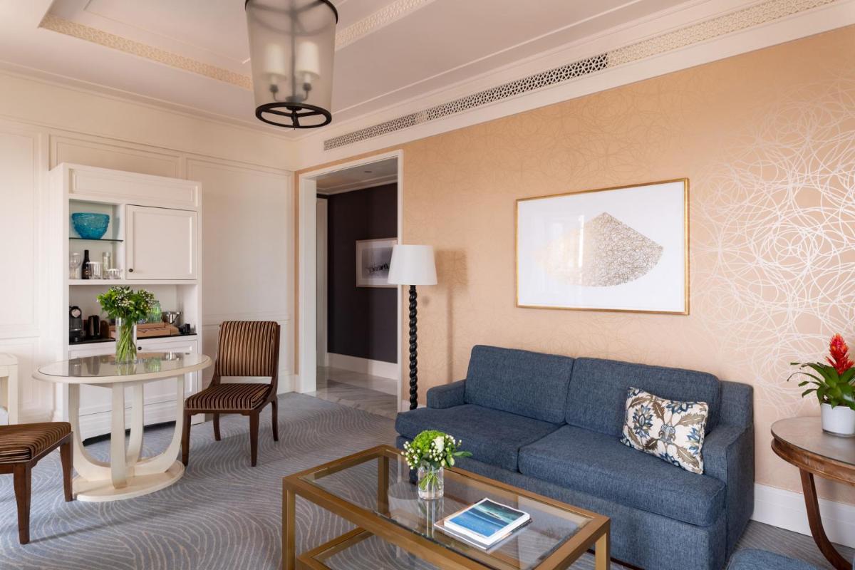 Four Seasons Resort Dubai at Jumeirah Beach