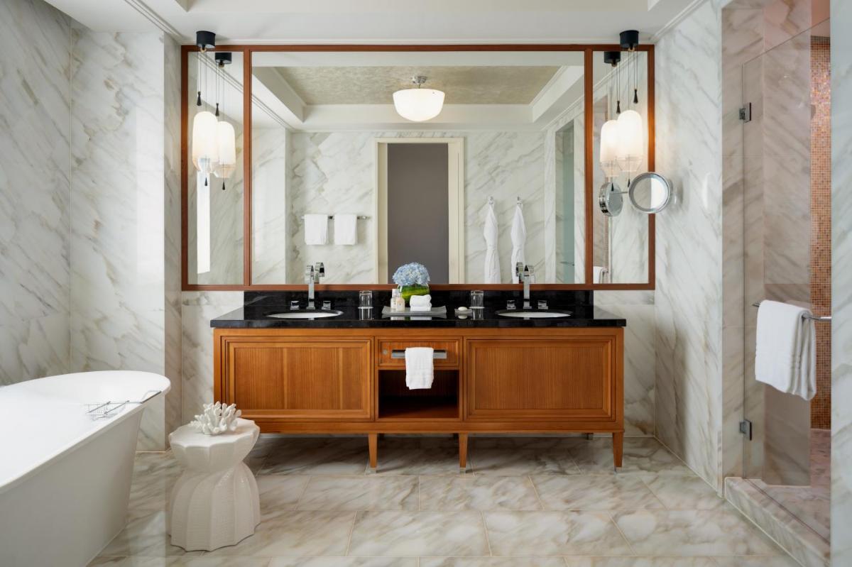 Four Seasons Resort Dubai at Jumeirah Beach