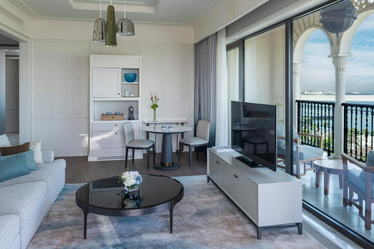 Four Seasons Resort Dubai at Jumeirah Beach