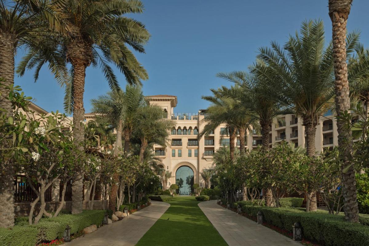 Four Seasons Resort Dubai at Jumeirah Beach