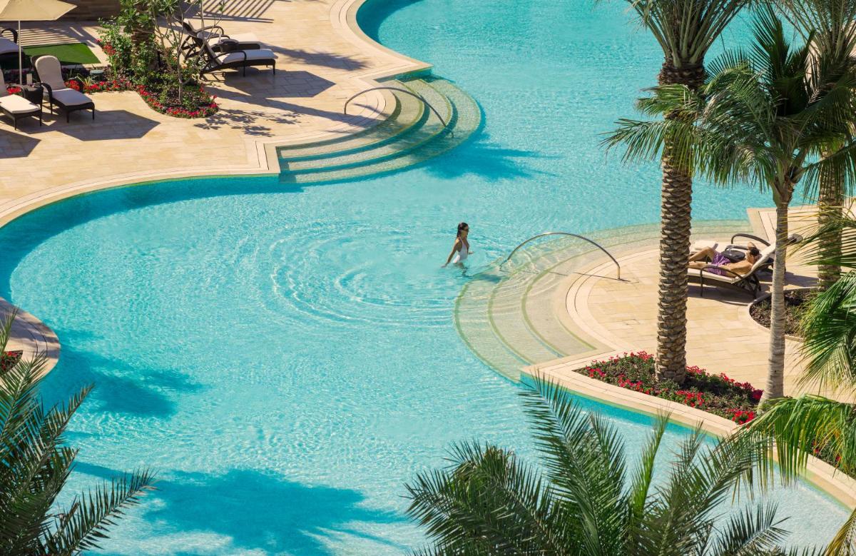 Four Seasons Resort Dubai at Jumeirah Beach