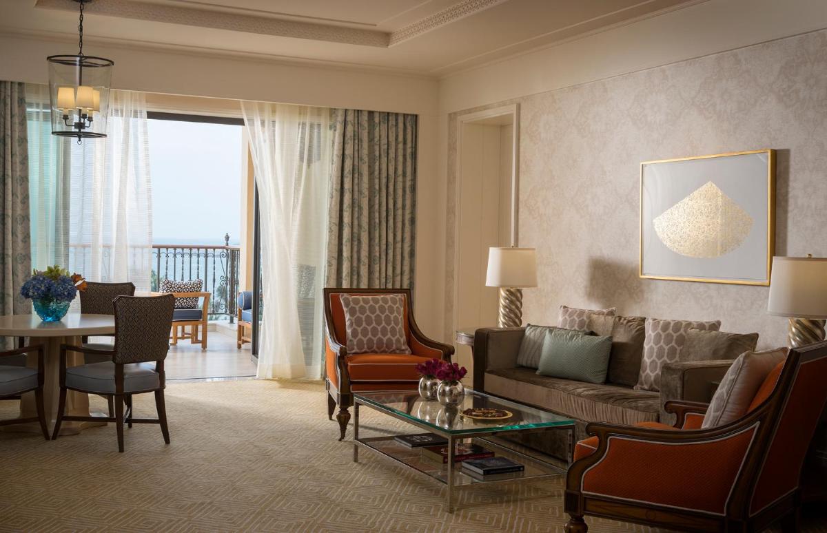 Four Seasons Resort Dubai at Jumeirah Beach