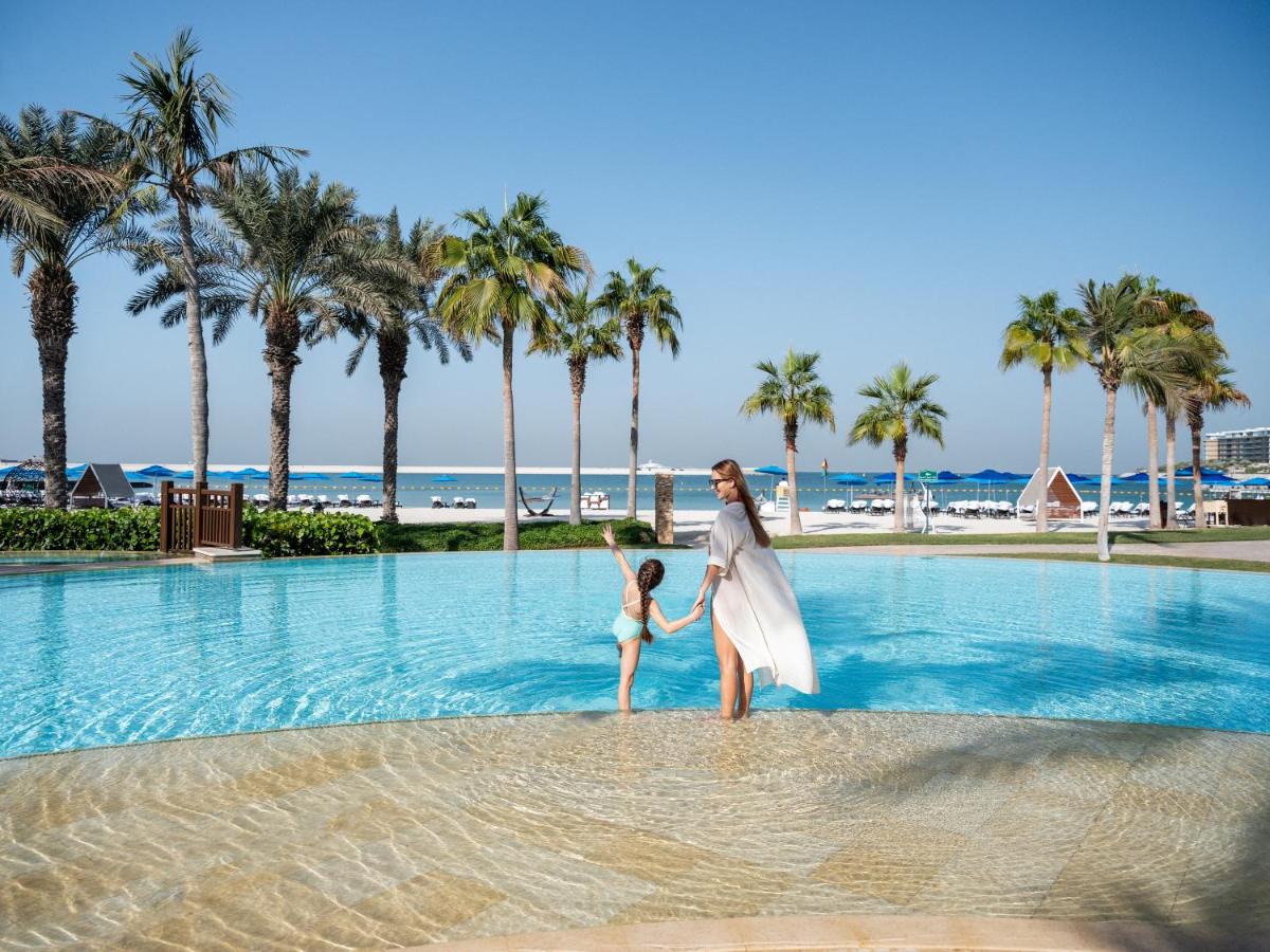 Four Seasons Resort Dubai at Jumeirah Beach