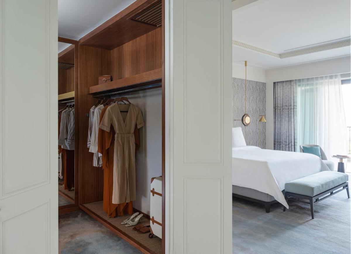 Four Seasons Resort Dubai at Jumeirah Beach