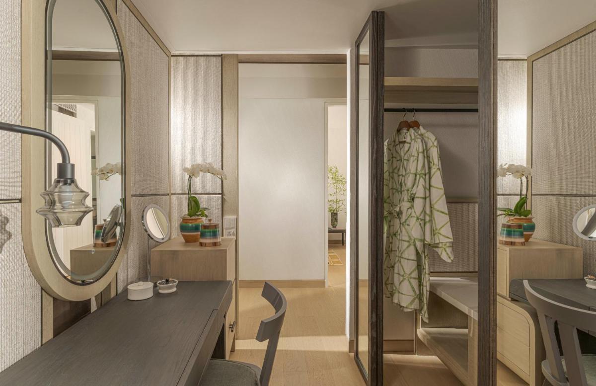 Four Seasons Resort Maldives at Kuda Huraa