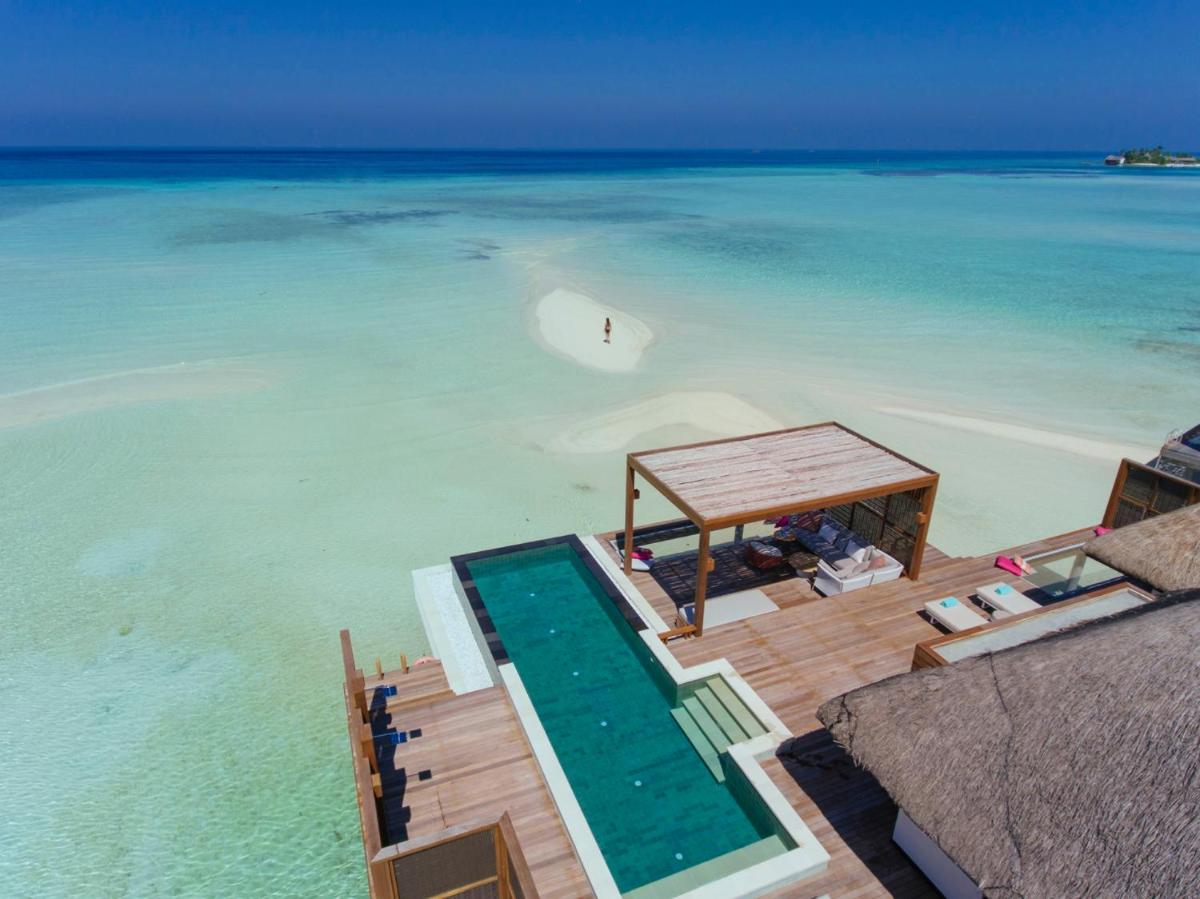 Four Seasons Resort Maldives at Kuda Huraa