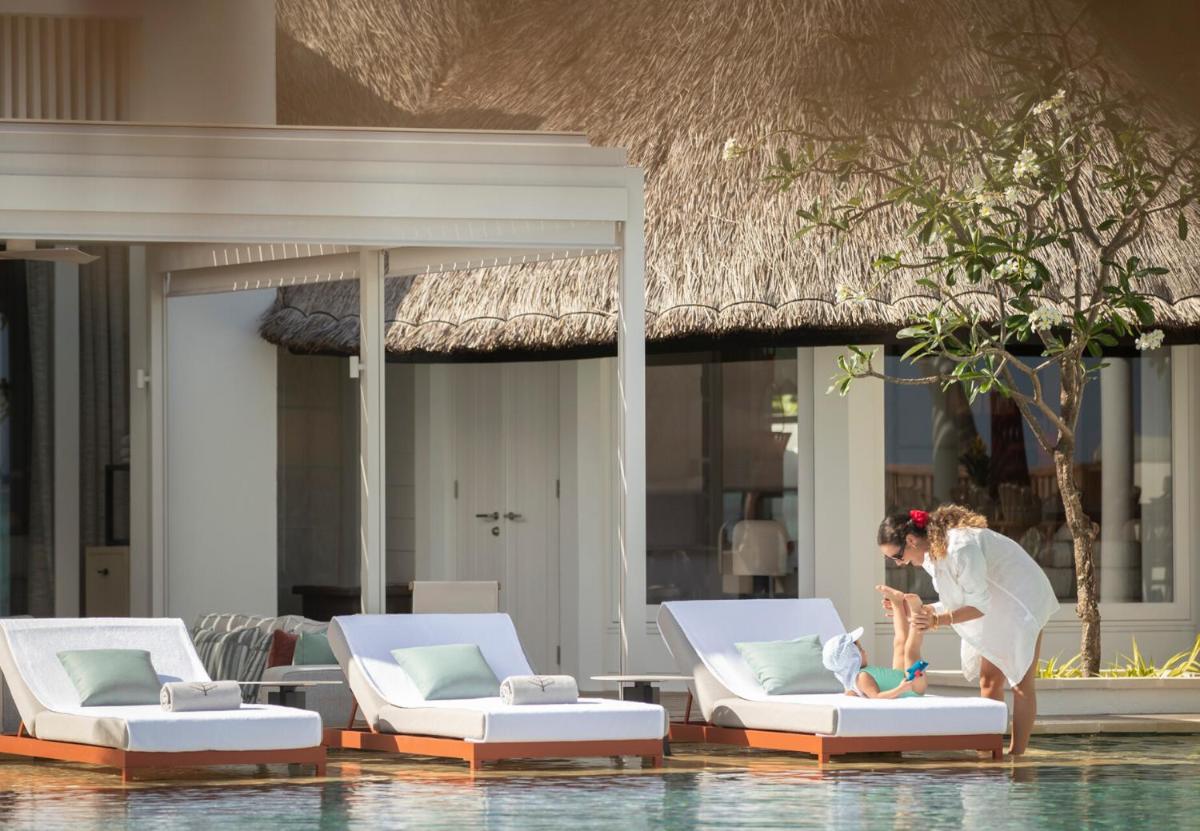Four Seasons Resort Maldives at Kuda Huraa