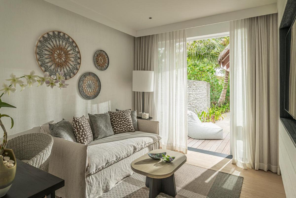 Four Seasons Resort Maldives at Landaa Giraavaru