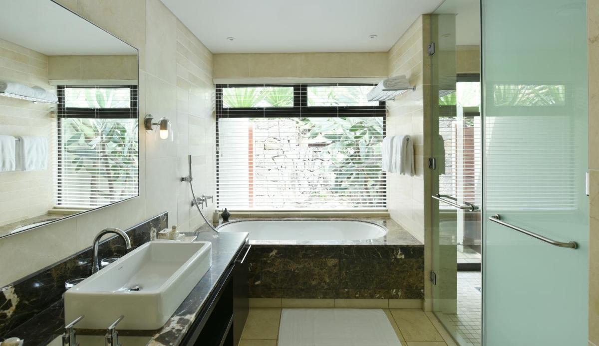 Four Seasons Resort Mauritius at Anahita