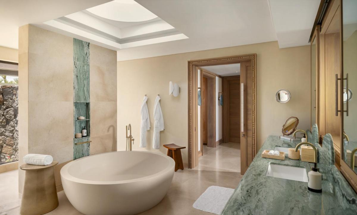 Four Seasons Resort Mauritius at Anahita