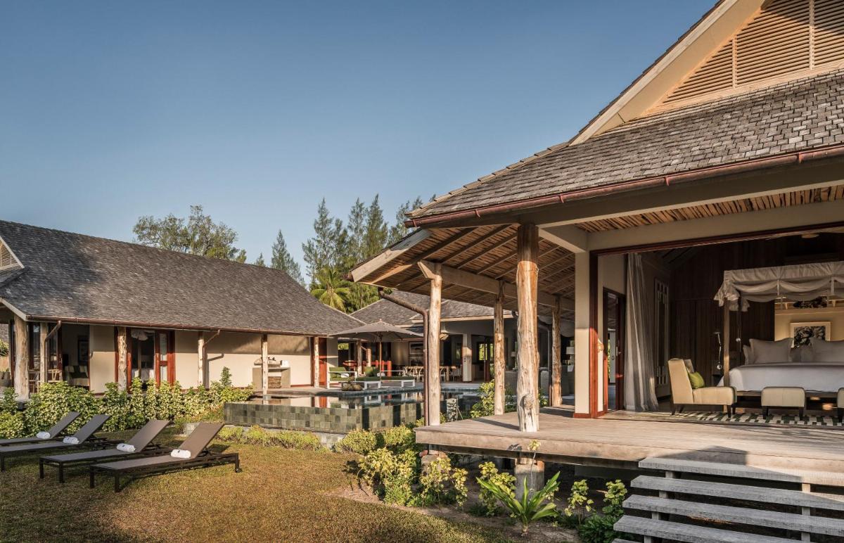 Four Seasons Resort Seychelles at Desroches Island