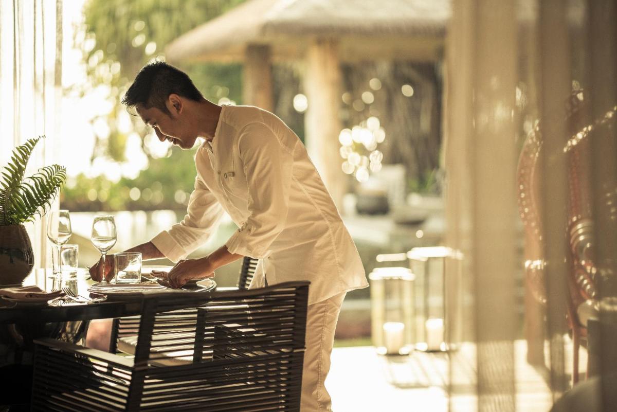 Four Seasons Resort Seychelles at Desroches Island