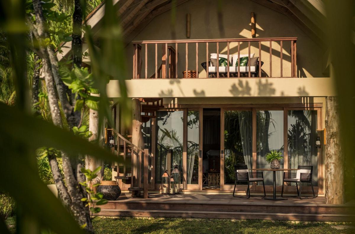 Four Seasons Resort Seychelles at Desroches Island