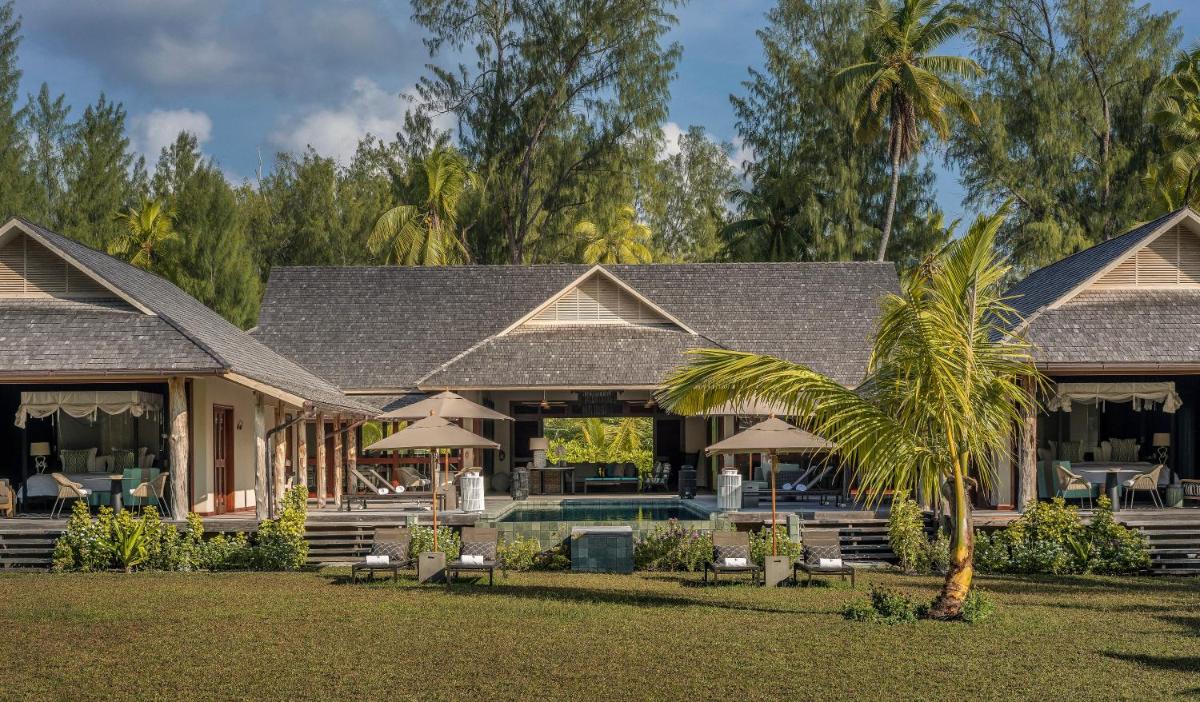 Four Seasons Resort Seychelles at Desroches Island