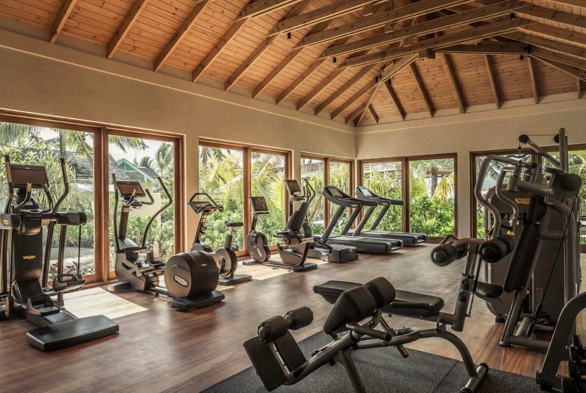 Four Seasons Resort Seychelles at Desroches Island