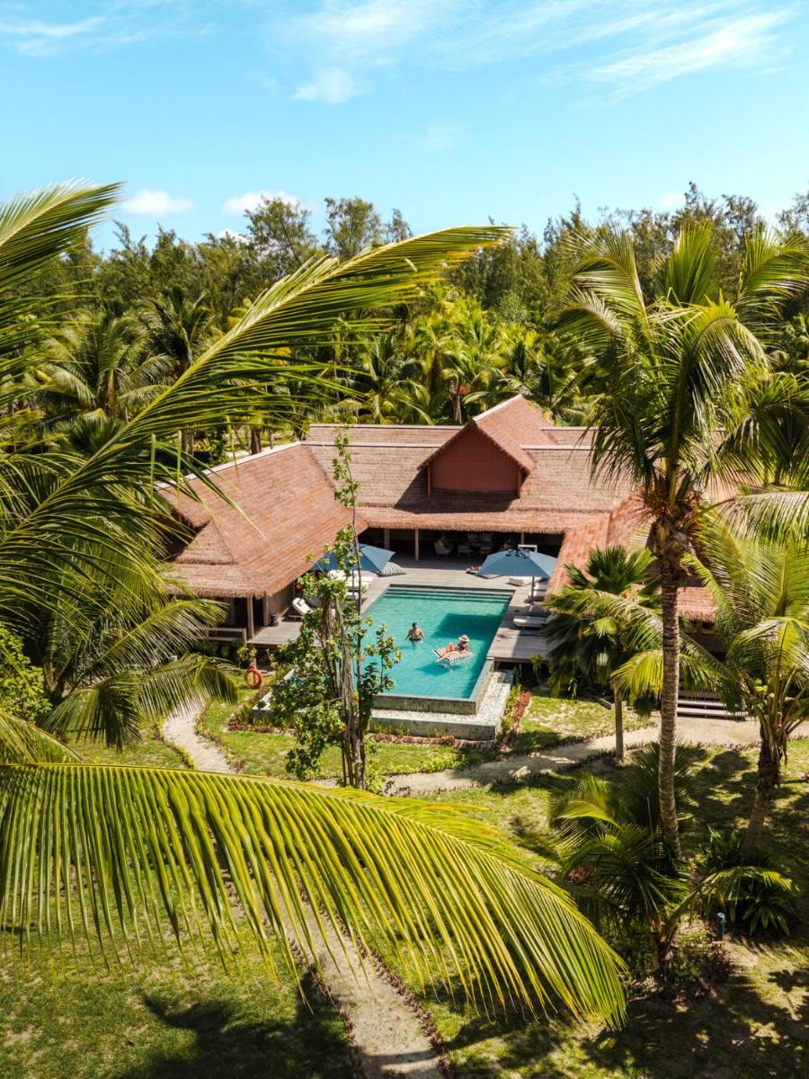 Four Seasons Resort Seychelles at Desroches Island