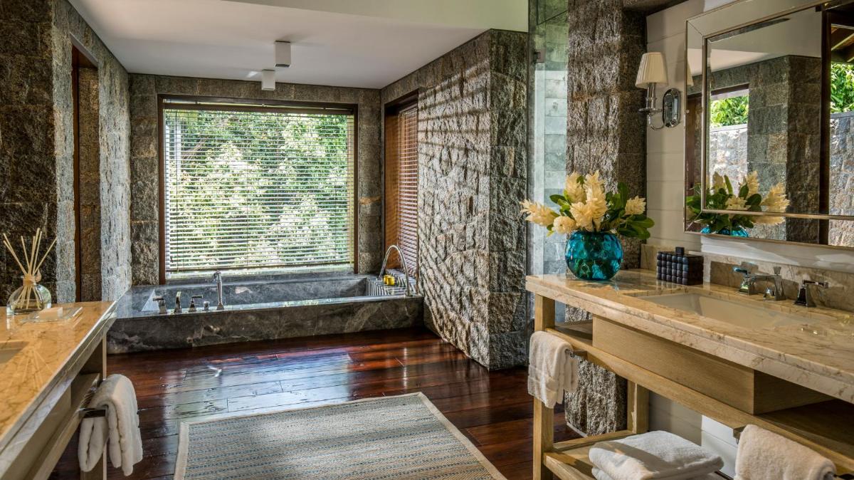 Four Seasons Resort Seychelles