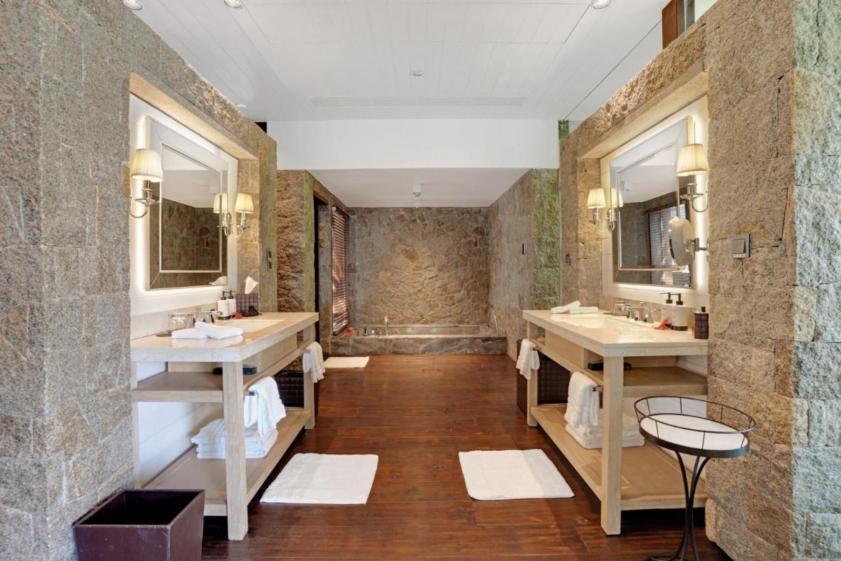 Four Seasons Resort Seychelles