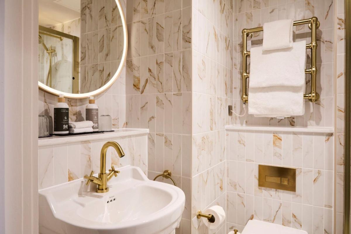 Francis Hotel Bath