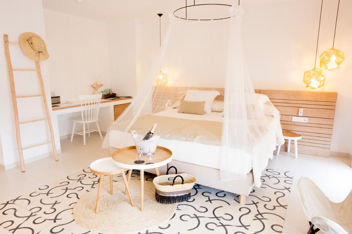 Gatzara Suites Santa Gertrudis