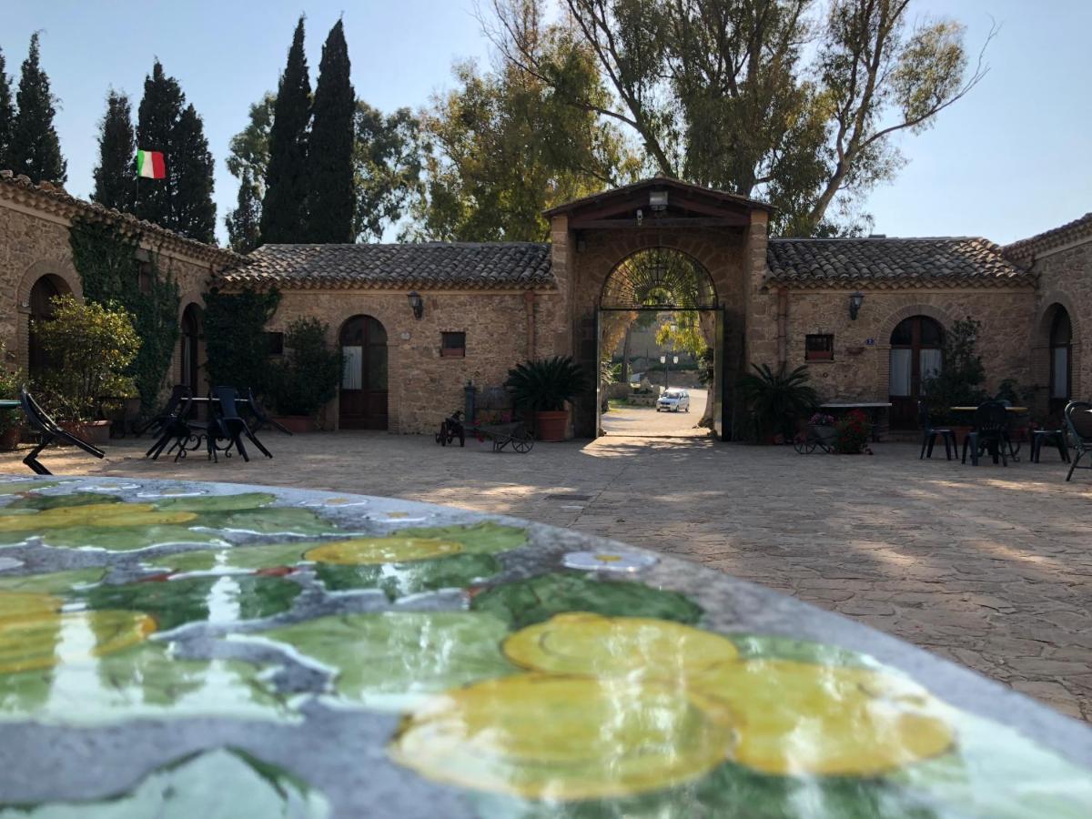 Tenute Gigliotto - B&B - Resort Wine - Agriturismo