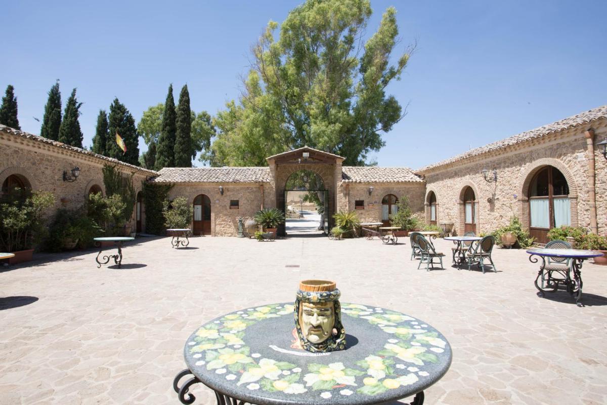 Tenute Gigliotto - B&B - Resort Wine - Agriturismo