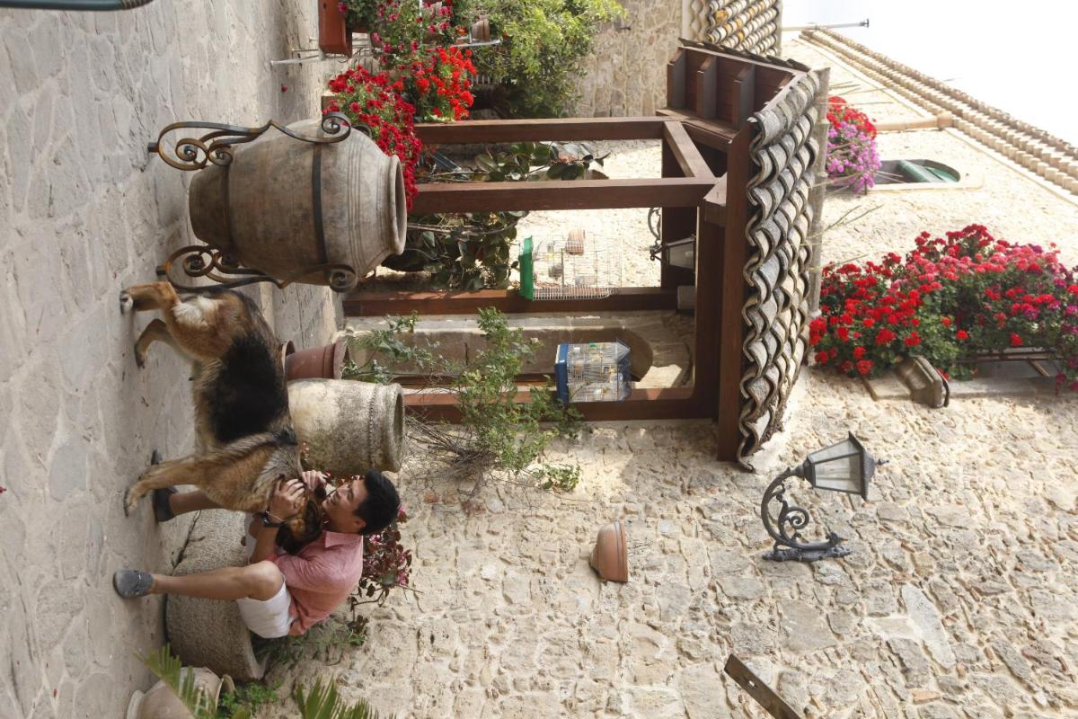 Tenute Gigliotto - B&B - Resort Wine - Agriturismo