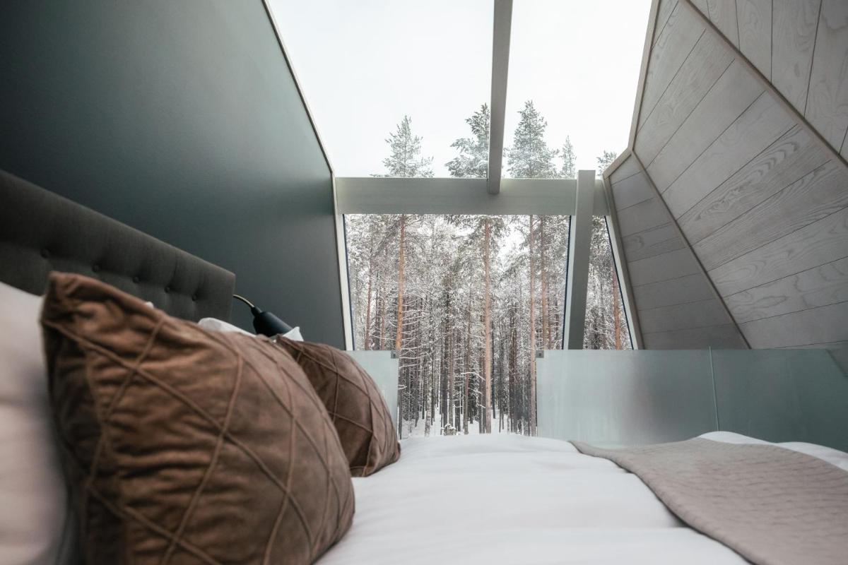 Glass Resort