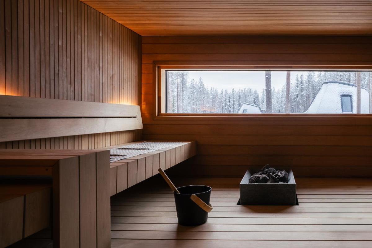 Glass Resort