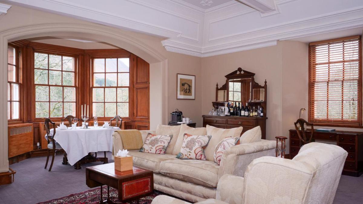 Glencoe House