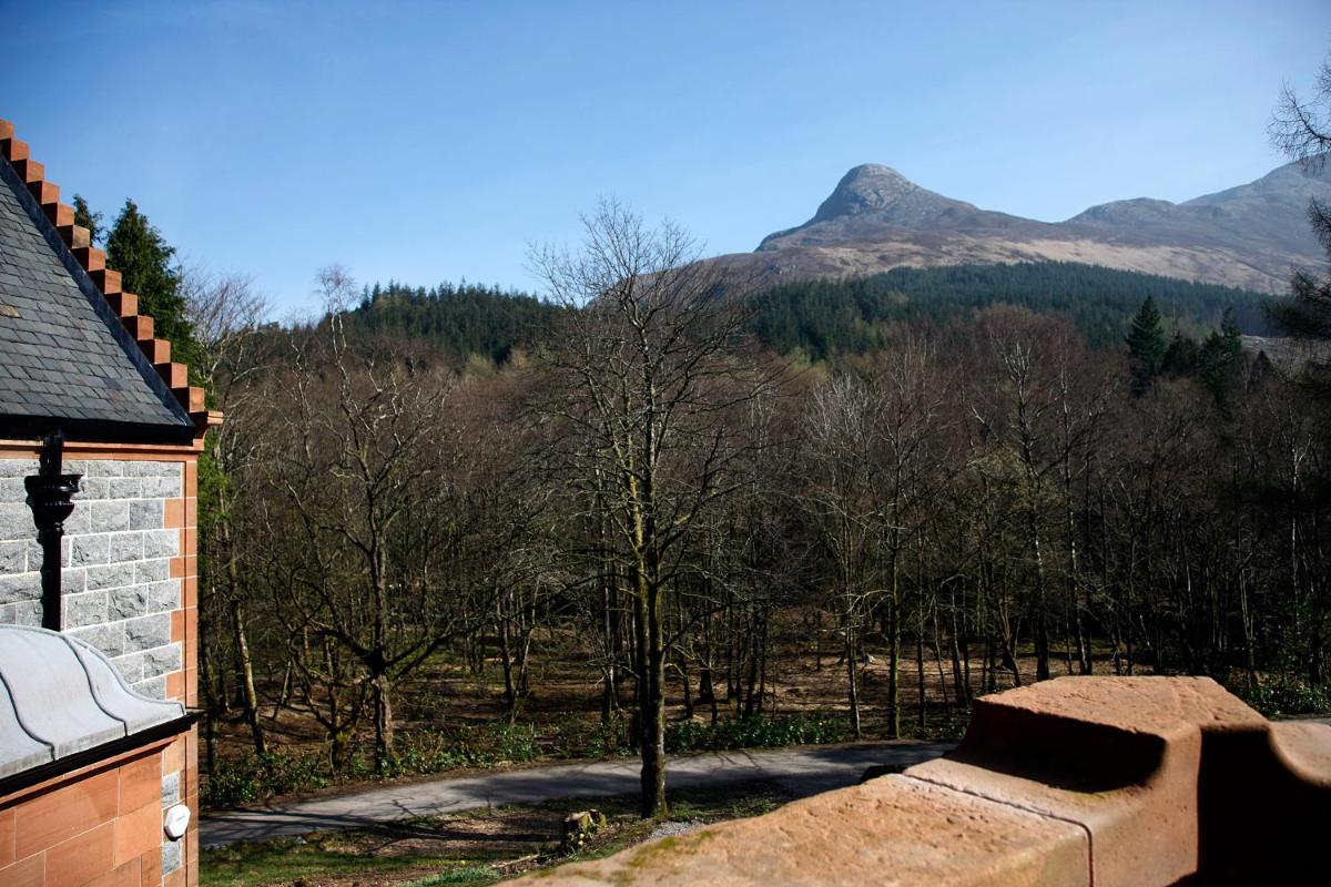 Glencoe House