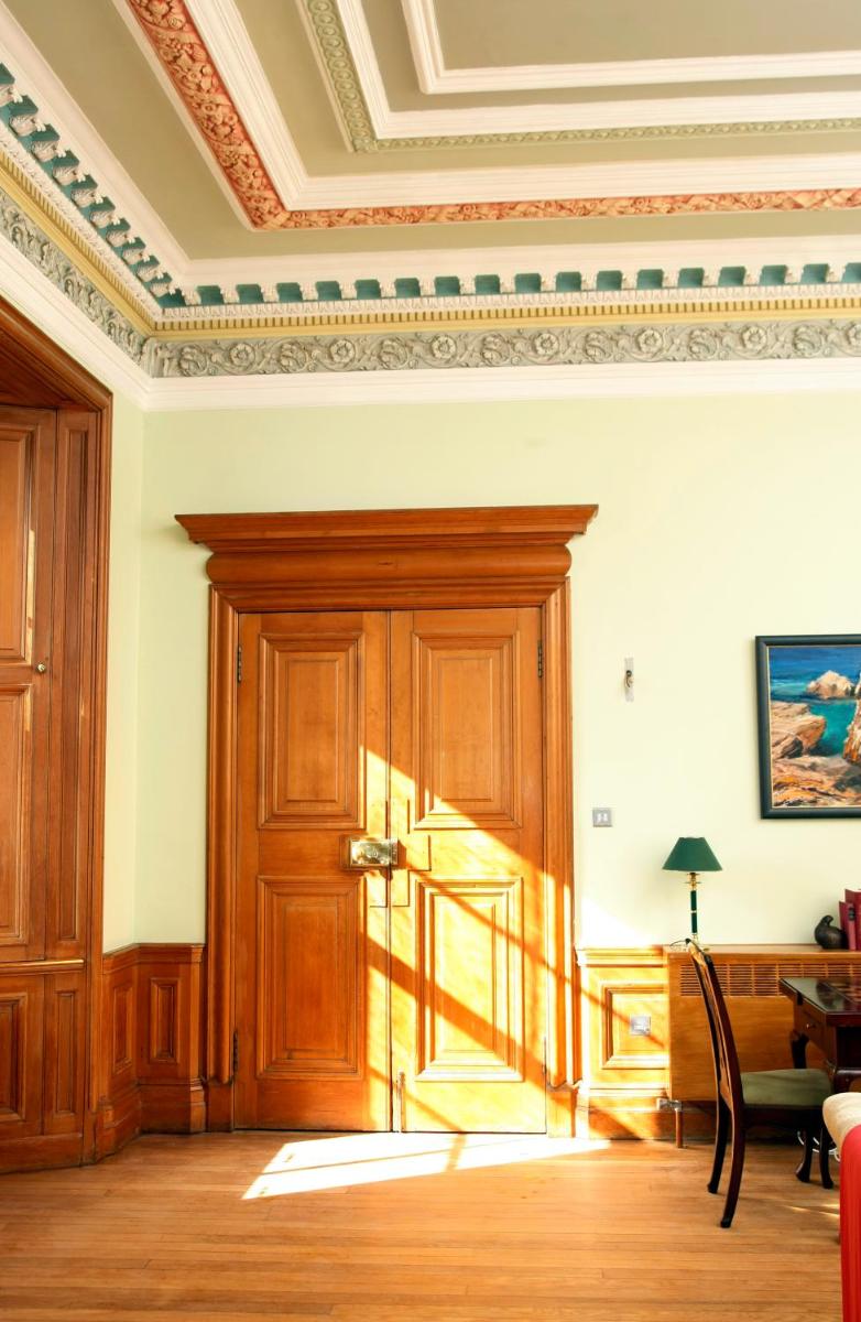 Glencoe House