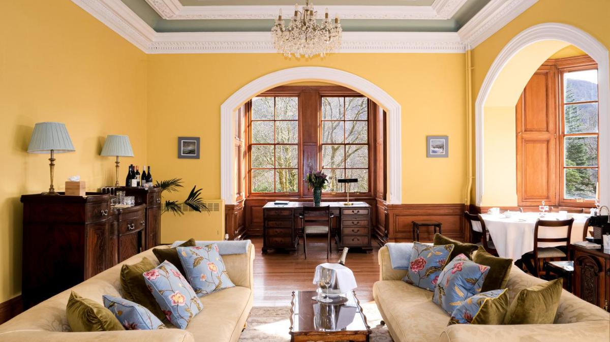Glencoe House