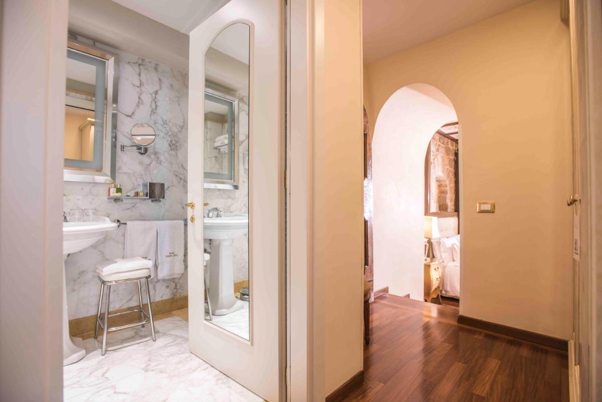 Golden Tower Hotel & Spa