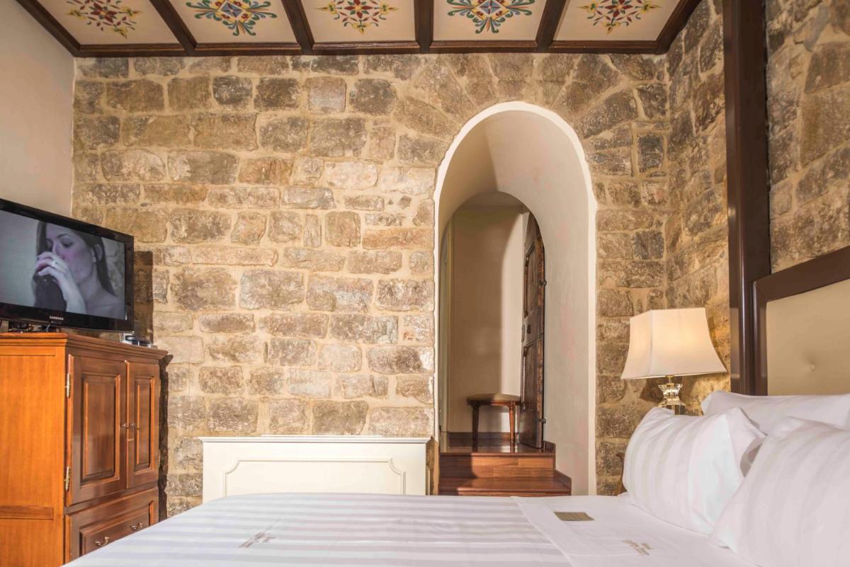 Golden Tower Hotel & Spa