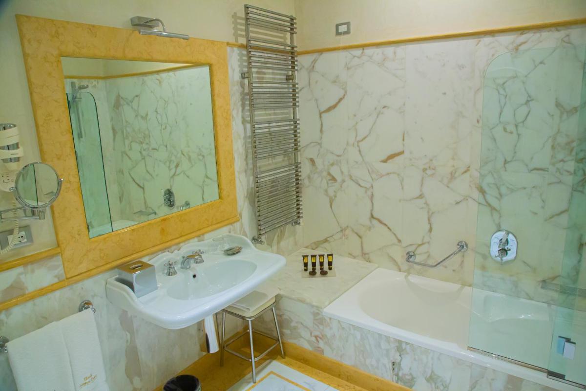 Golden Tower Hotel & Spa