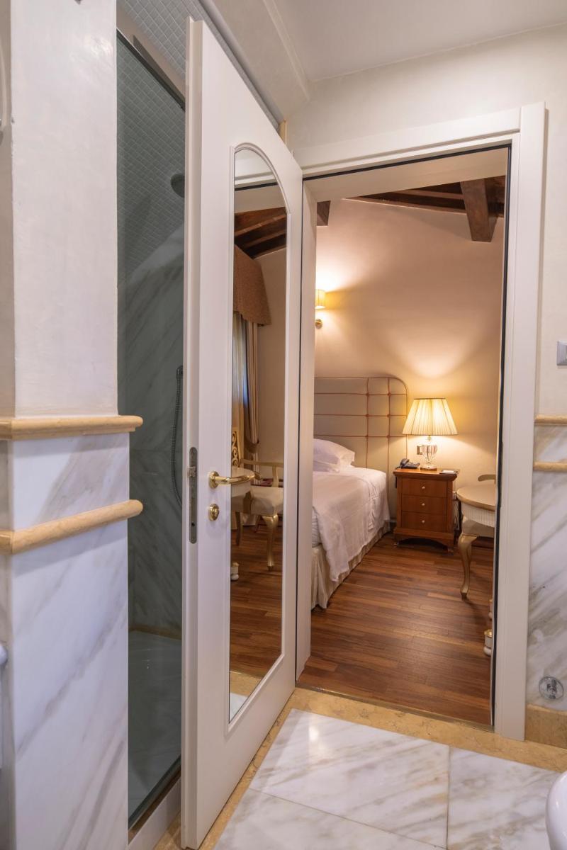 Golden Tower Hotel & Spa