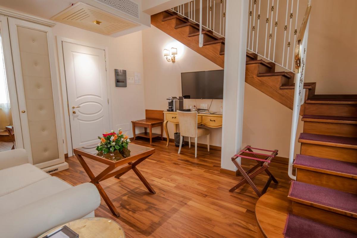 Golden Tower Hotel & Spa