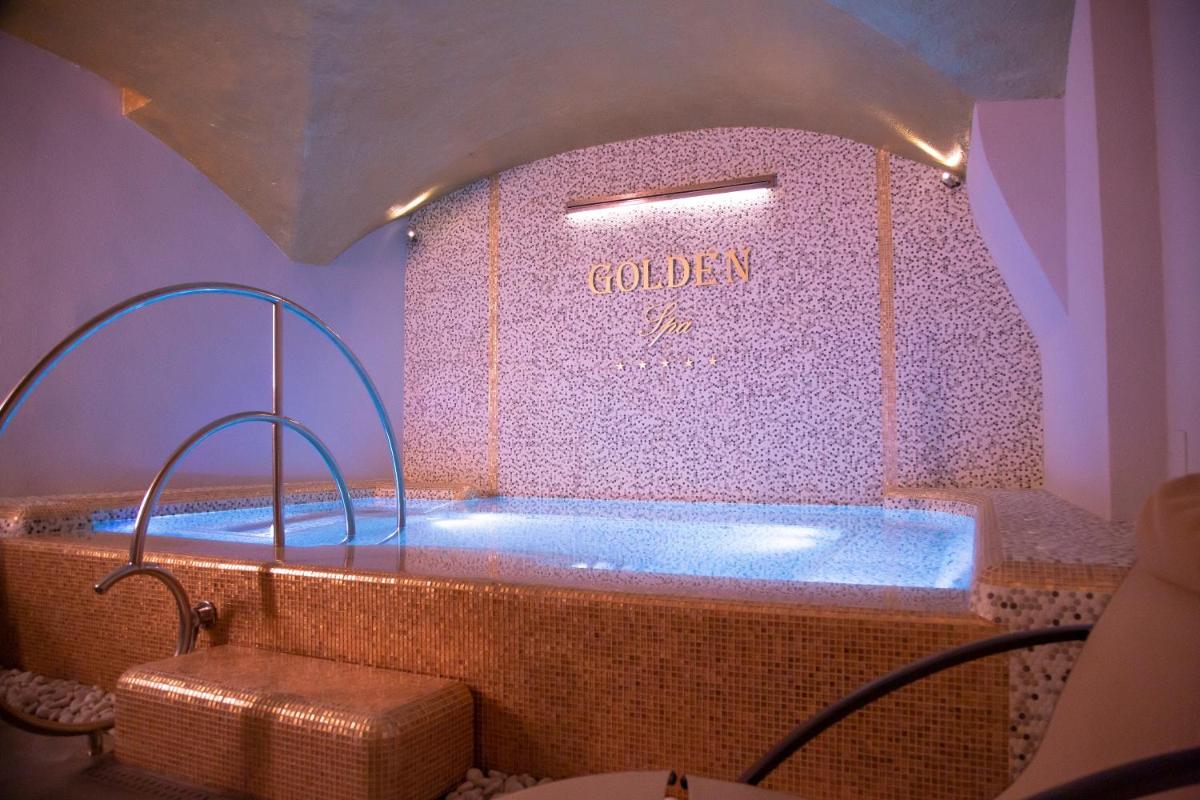 Golden Tower Hotel & Spa