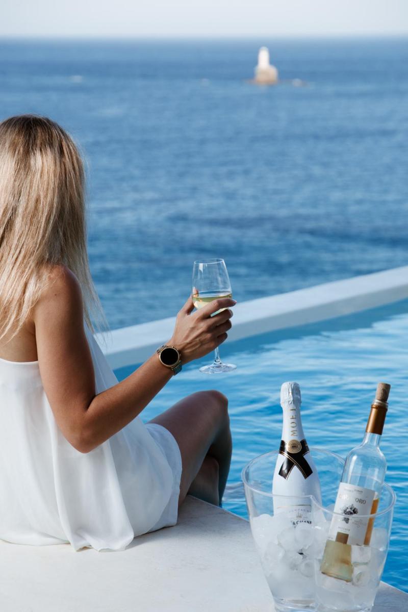 Golden Vista, Beachfront Suites by Explore Andros