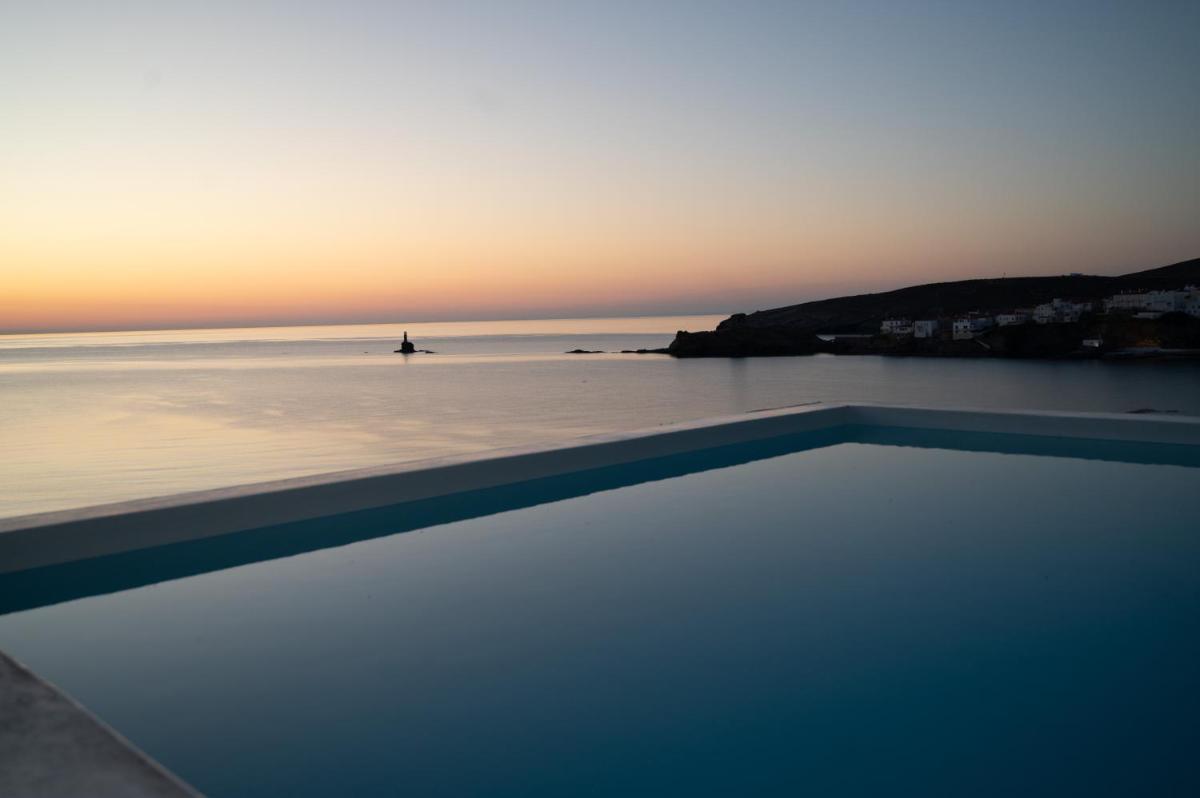 Golden Vista, Beachfront Suites by Explore Andros