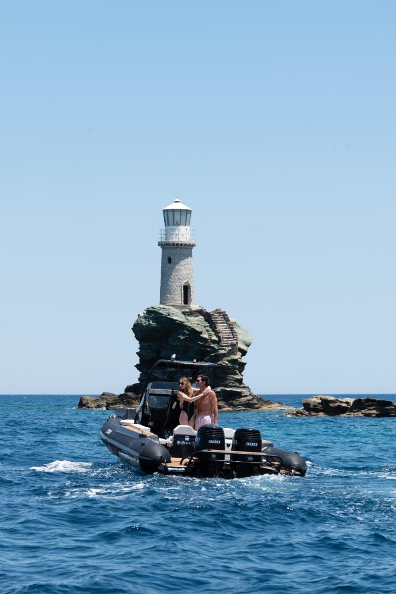 Golden Vista, Beachfront Suites by Explore Andros