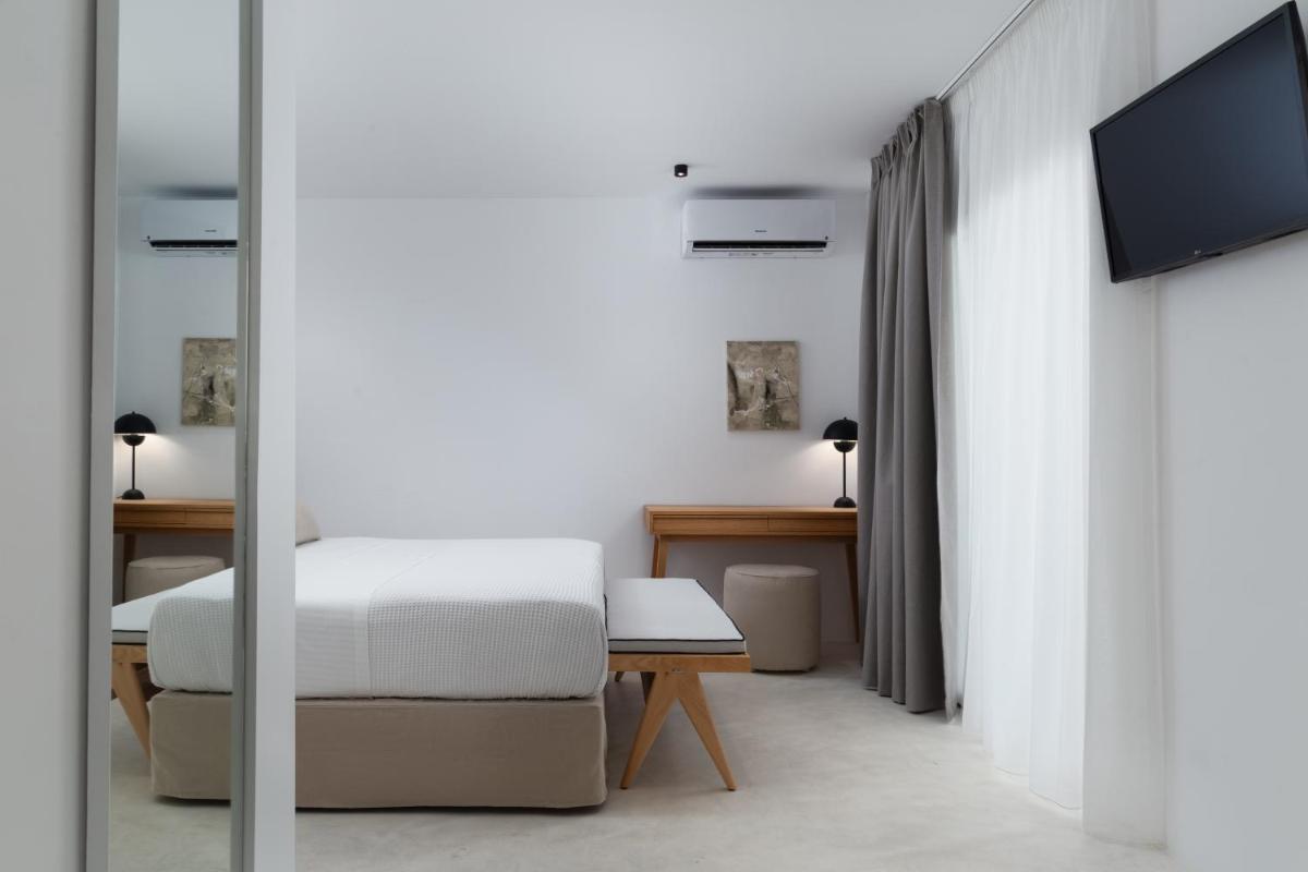 Golden Vista, Beachfront Suites by Explore Andros